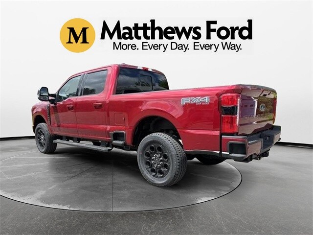 2025 Ford F-250 XLT photo 4