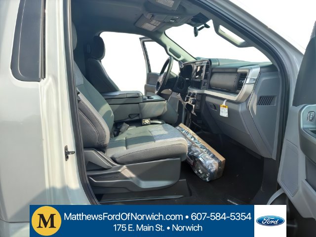 2026 Ford F-250 Super Duty XLT - Photo 13