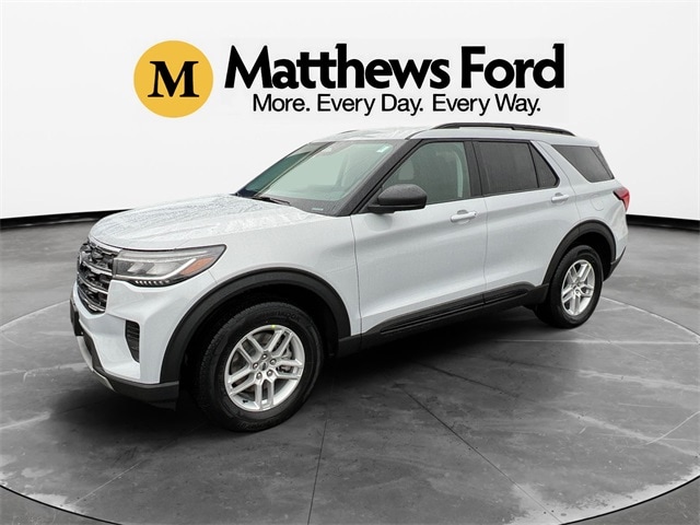 2026 Ford Explorer Active's photo