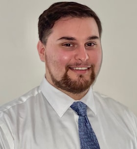 Staff member Paul Martin from ID_284d27b7e103