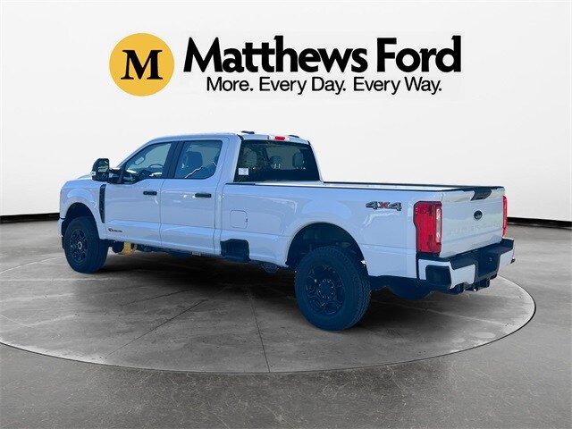 2026 Ford F-250 XL photo 3