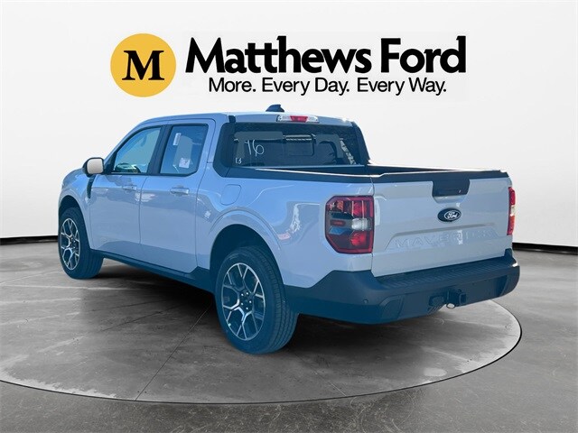 2025 Ford Maverick Lariat photo 3