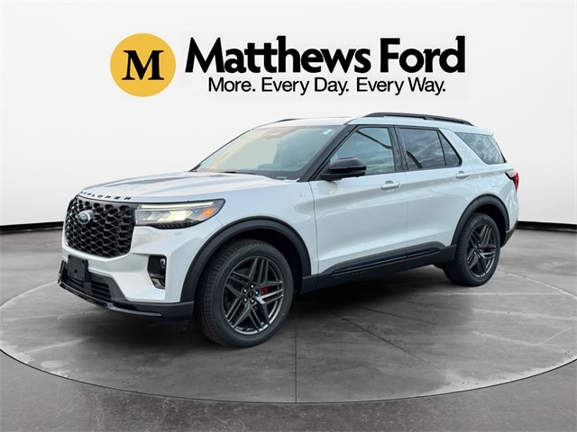 2026 Ford Explorer ST-LINE's photo