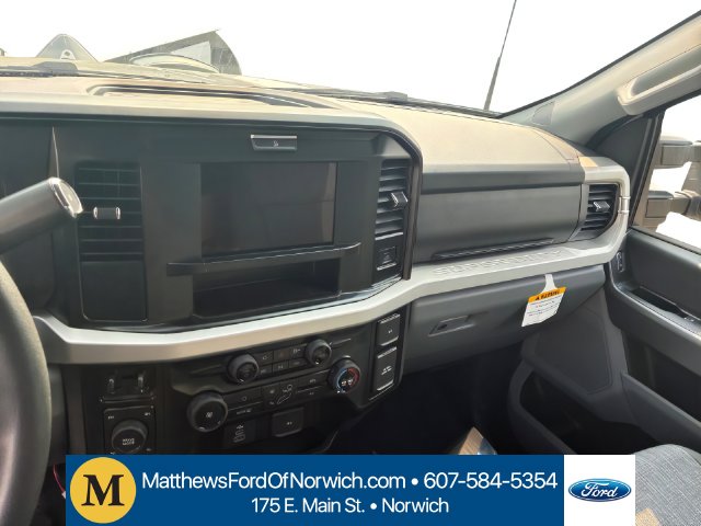 2026 Ford F-250 Super Duty XLT - Photo 8