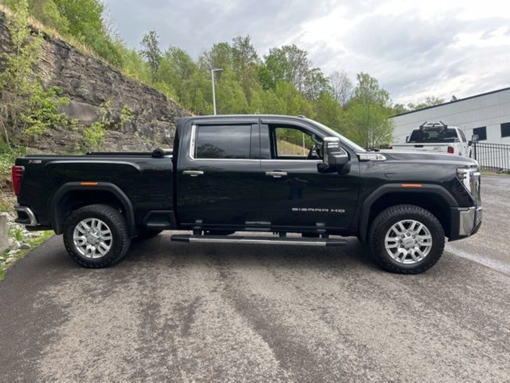 Used 2024 GMC Sierra 2500 HD SLT Truck Crew Cab