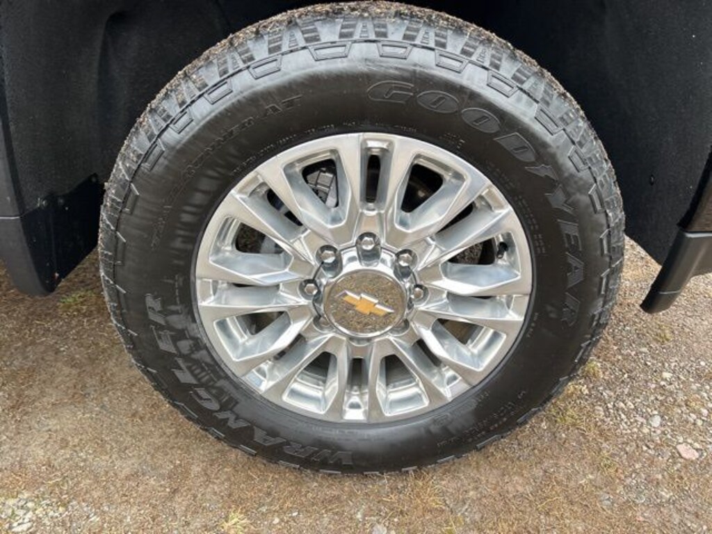 Used 2022 Chevrolet Silverado 2500 HD High Country Truck Crew Cab