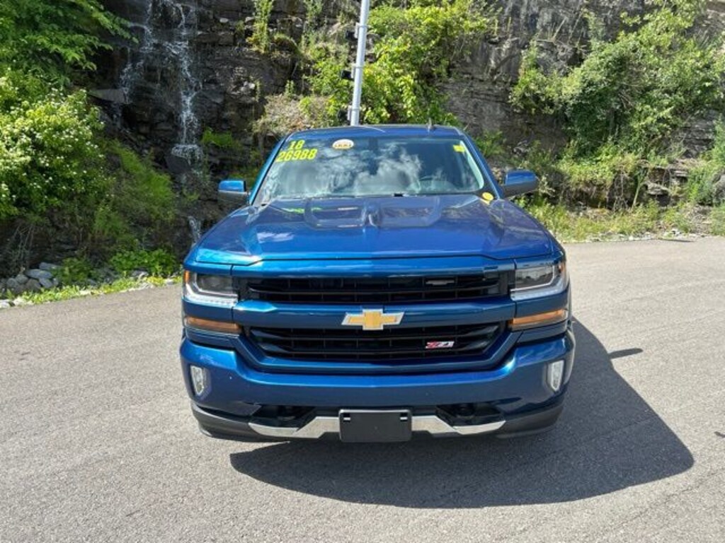 Used 2018 Chevrolet Silverado 1500 LT Truck Crew Cab