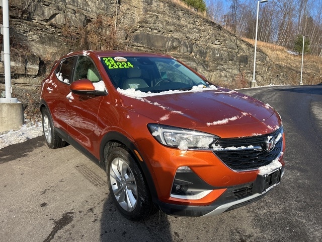 Additional photo of vehicle.