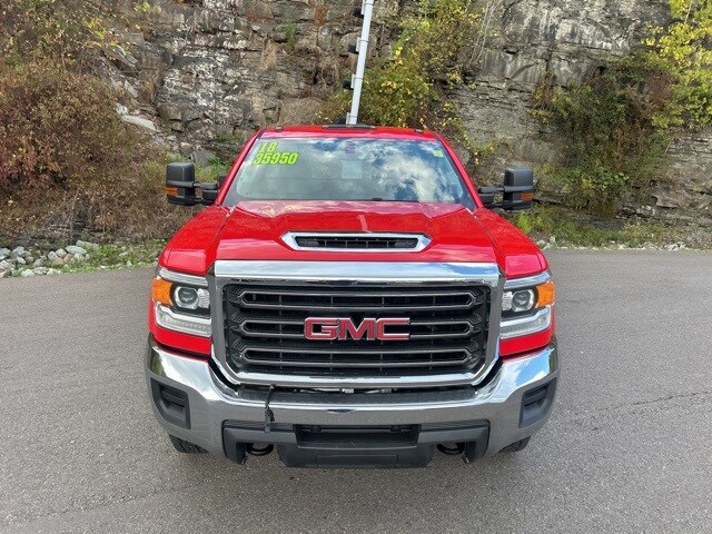 2018 Gmc Sierra Base photo 2
