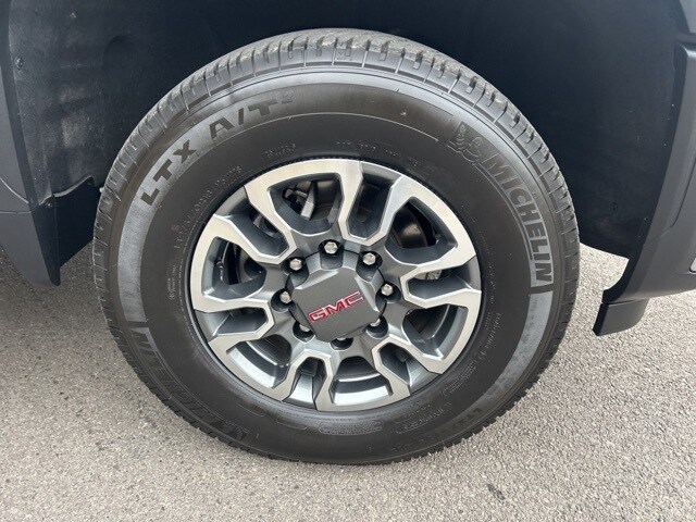 2024 Gmc Sierra 2500 HD SLT photo 4