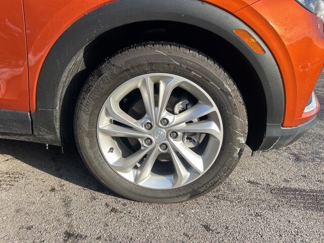 Additional photo of vehicle.