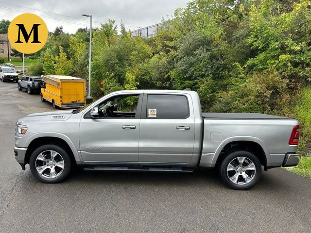 Additional photo of vehicle.