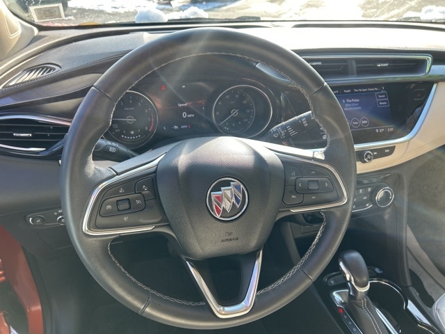 Additional photo of vehicle.