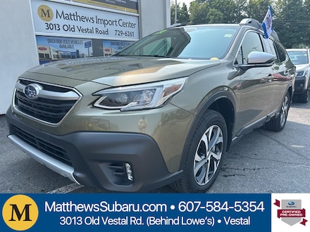 2022 Subaru Outback Touring SUV