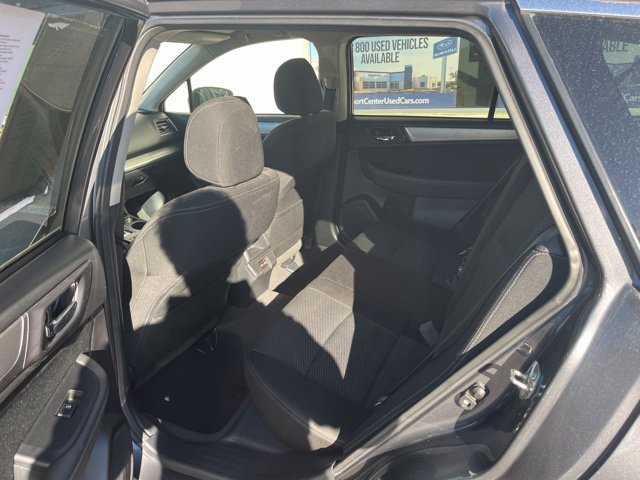 Additional photo of vehicle.