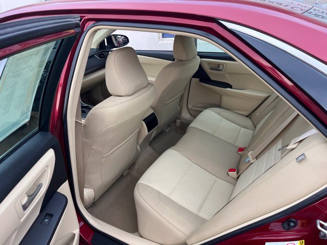 Additional photo of vehicle.