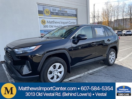 2024 Toyota RAV4 LE SUV