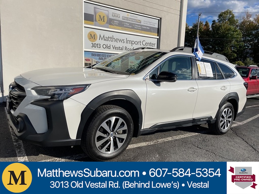 Used 2023 Subaru Outback Premium SUV