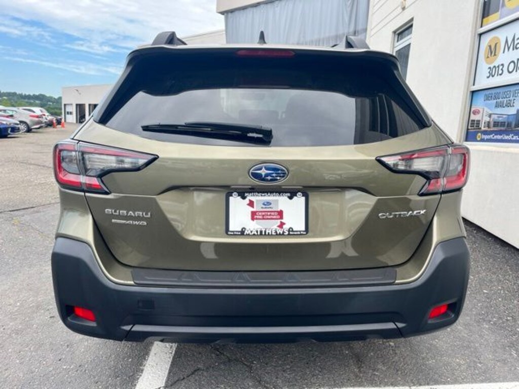 Used 2024 Subaru Outback Premium SUV