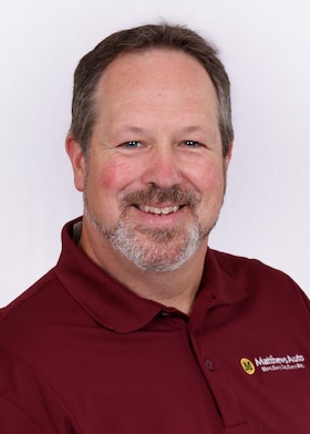 Staff member Wayne Truesdale from ID_b0c3b1d56f46
