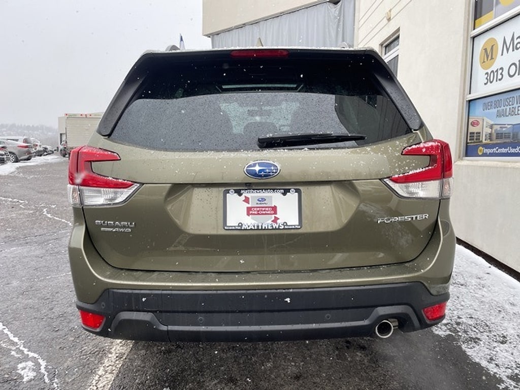 Used 2023 Subaru Forester Limited SUV