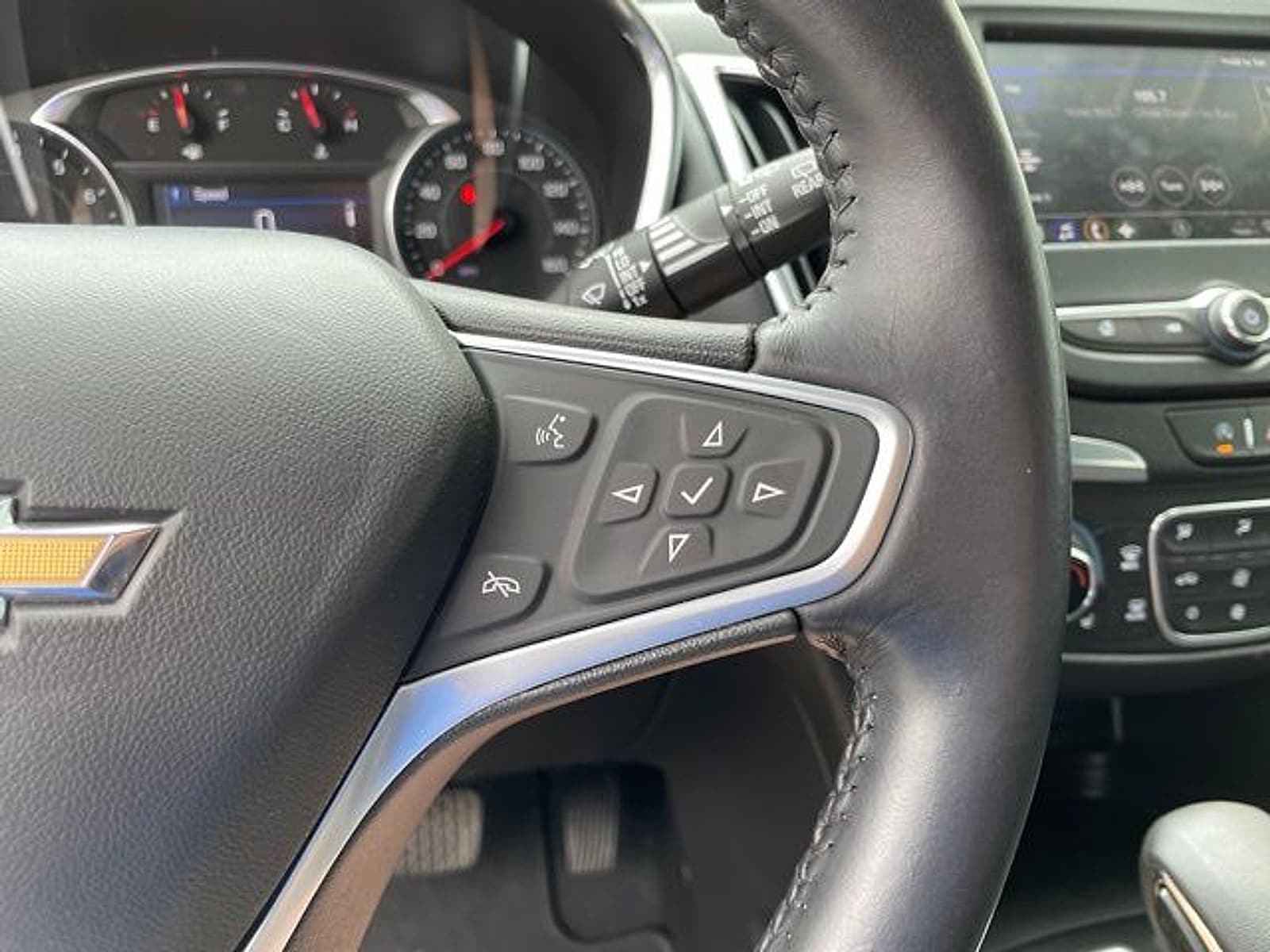2022 Chevrolet Equinox LT - Photo 19