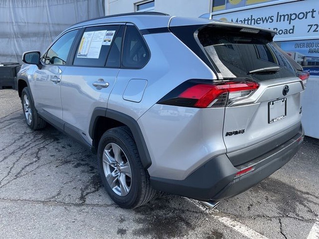 Used 2022 Toyota RAV4 Hybrid XLE SUV