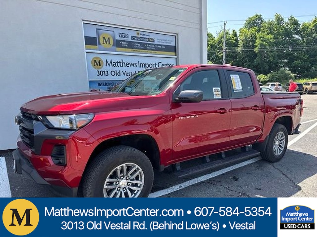 Used 2024 Chevrolet Colorado 4WD LT Truck Crew Cab