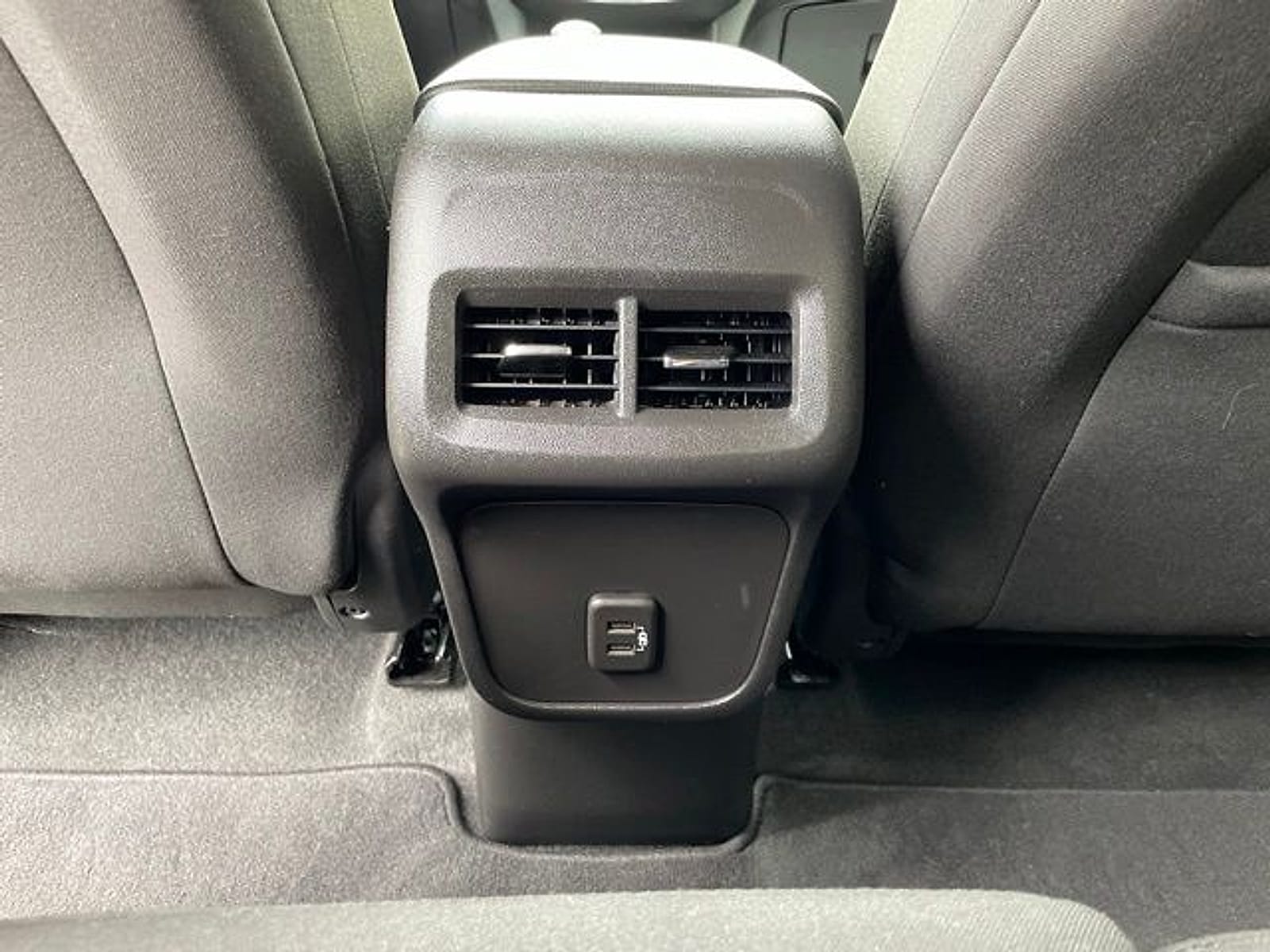 2022 Chevrolet Equinox LT - Photo 27