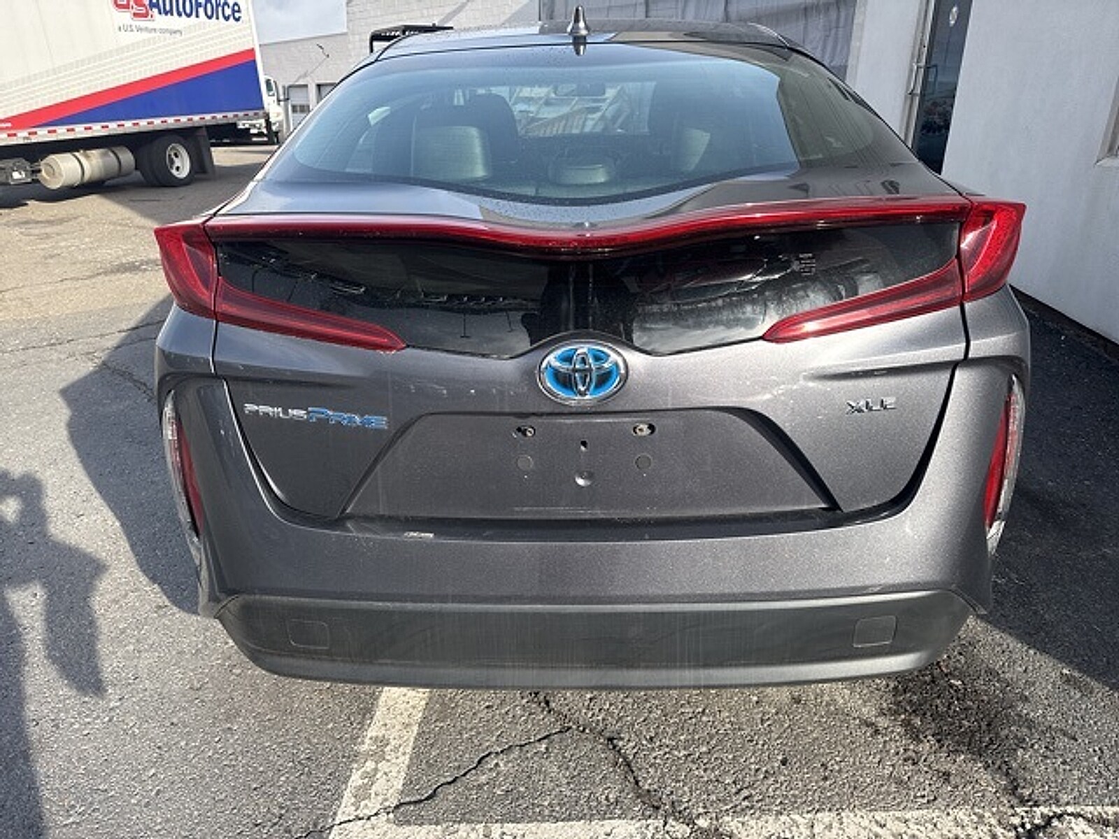 2022 Toyota Prius Prime XLE photo 3