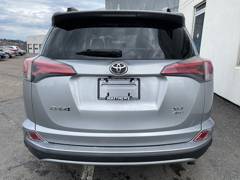 Used 2018 Toyota RAV4 XLE SUV