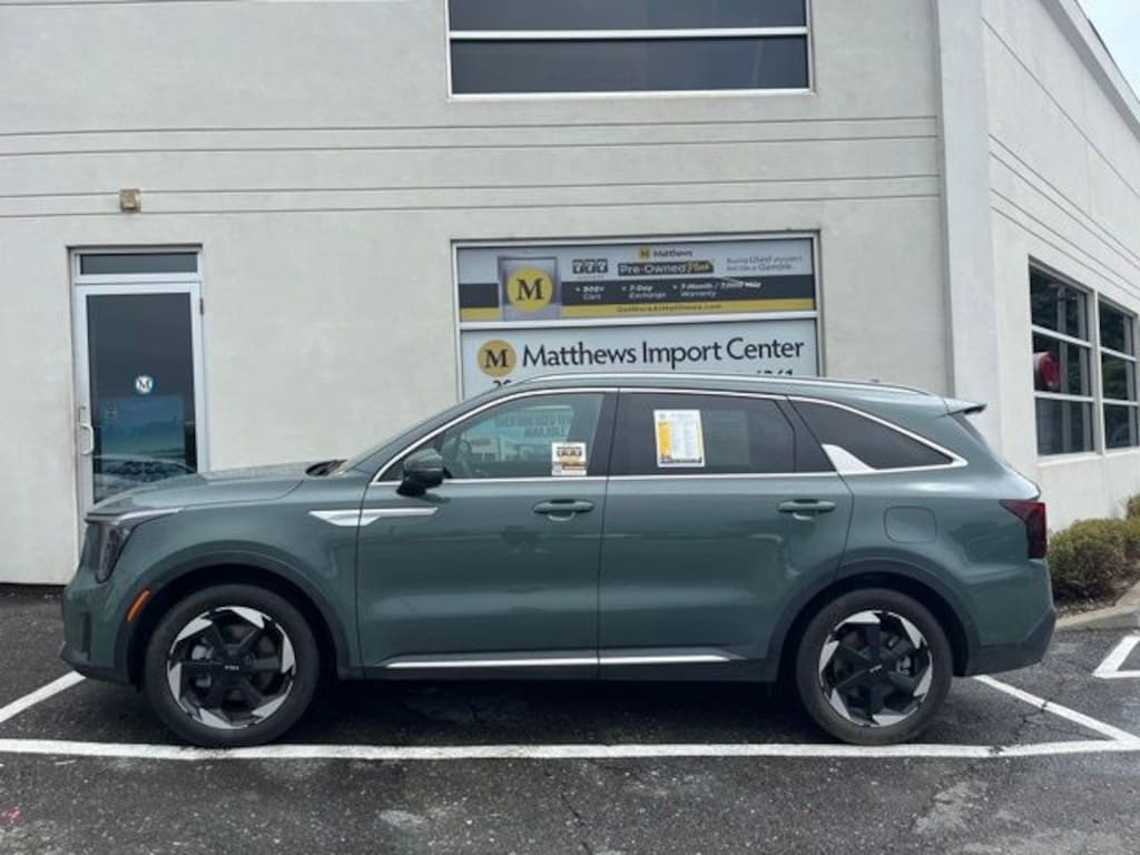 Used 2025 Kia Sorento Plug-In Hybrid SX Prestige SUV