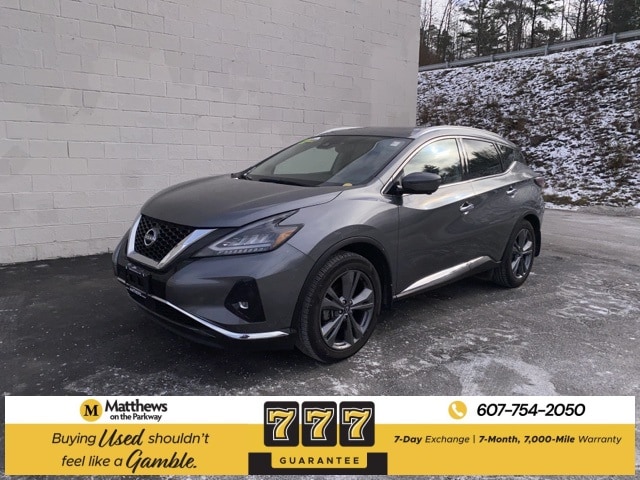 2023 Nissan Murano SV's photo