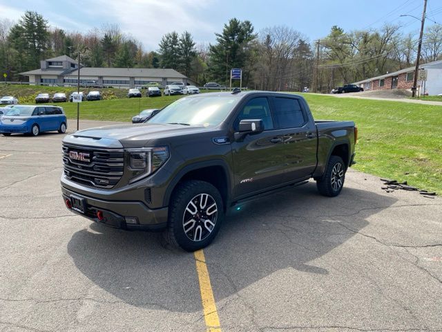 2023 GMC Sierra 4WD Crew Cab Short Box AT4's photo