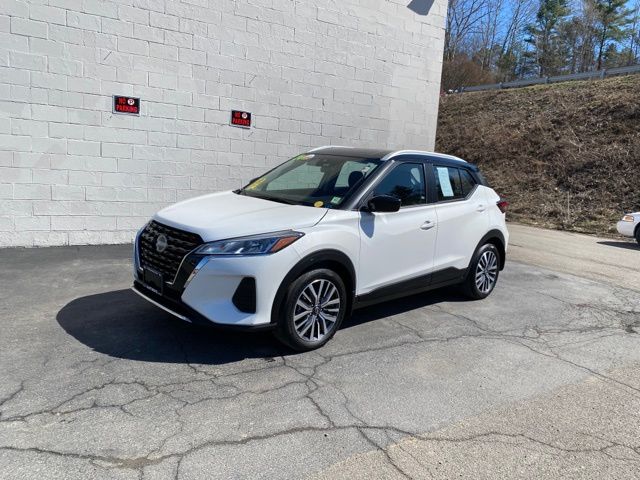 2024 Nissan Kicks 1.6 SV's photo