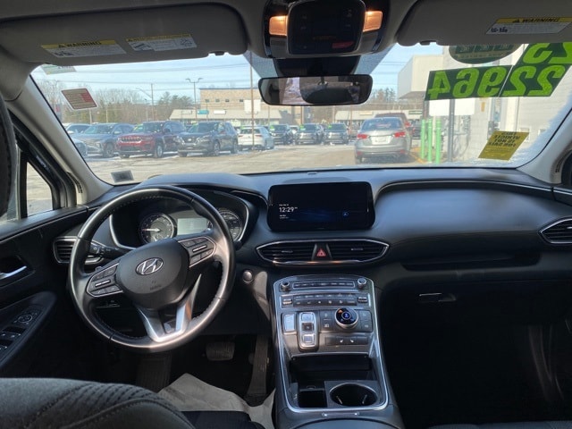 Additional photo of vehicle.