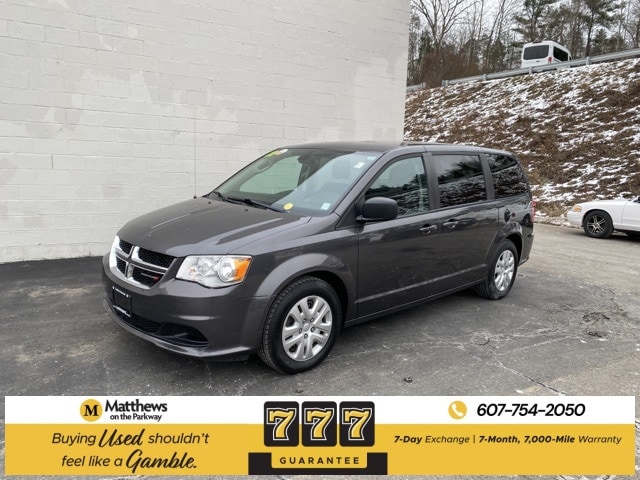 2018 Dodge Grand Caravan SE's photo