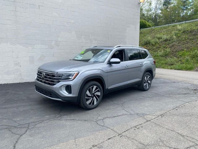 2026 Volkswagen Atlas 2.0T SEL 4MOTION's photo
