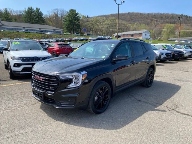 2022 GMC Terrain SLE AWD's photo