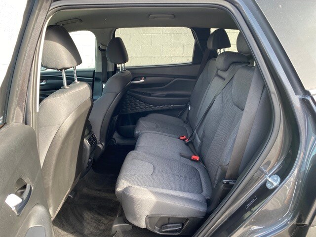 Additional photo of vehicle.