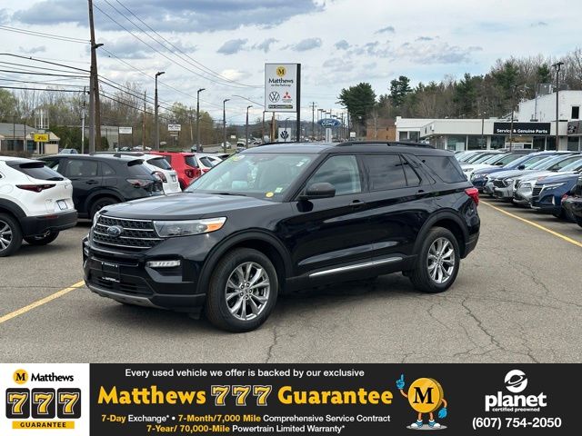 2022 Ford Explorer XLT 4WD's photo