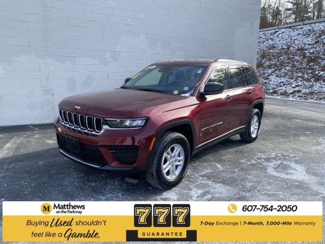 2023 Jeep Grand Cherokee Laredo's photo
