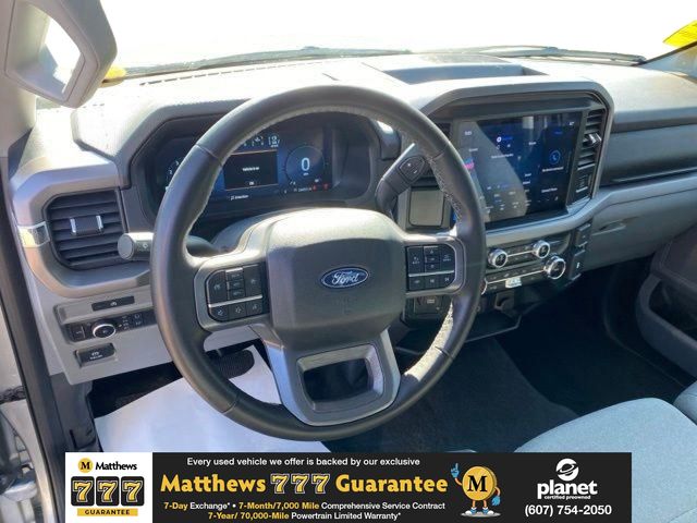 2025 Ford F-150 XLT - Photo 6