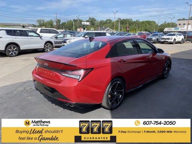 Additional photo of vehicle.