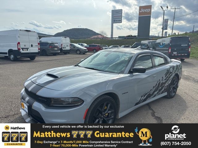 2022 Dodge Charger R/T's photo