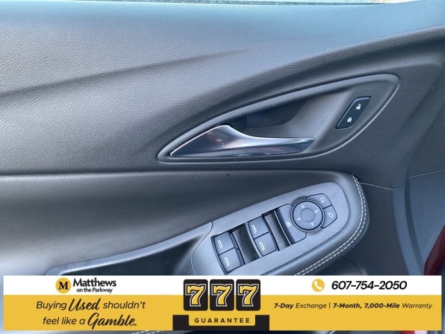 Additional photo of vehicle.