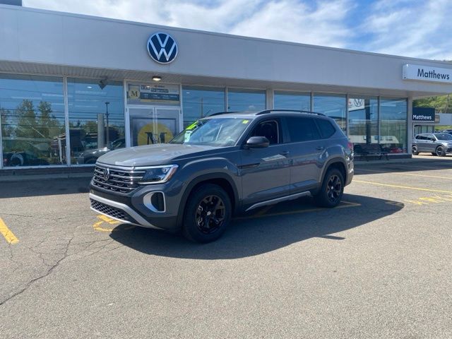 2026 Volkswagen Atlas 2.0T Atlas Peak Edition 4MOTION's photo