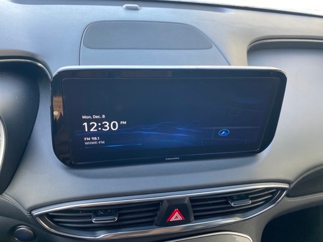 Additional photo of vehicle.