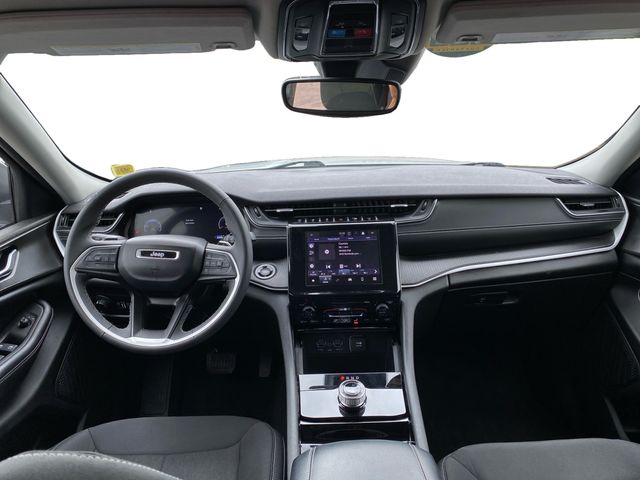 2023 Jeep Grand Cherokee Laredo - Photo 16