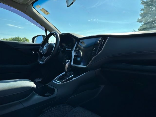 Additional photo of vehicle.